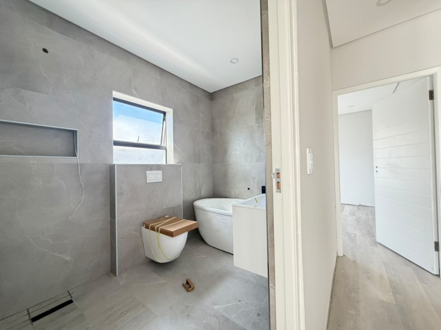 2 Bedroom Property for Sale in Blouberg Rise Western Cape